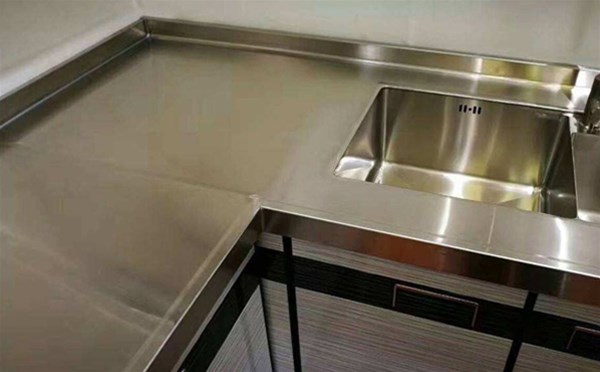 不锈钢橱柜台面清洁保养要点？